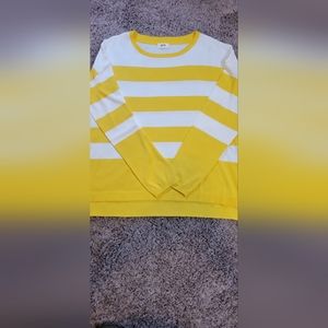 NWOT Yellow and white stripped sweater